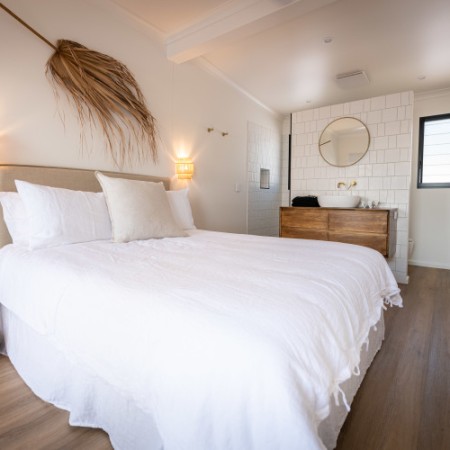 Room at Tiwi Island Retreat 