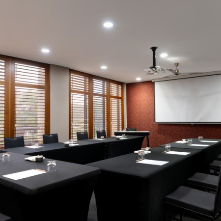 Meeting room at Hilton Garden Inn Darwin