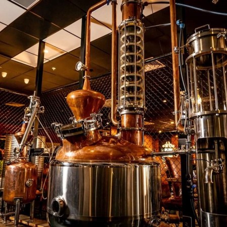 Darwin Distilling Co.